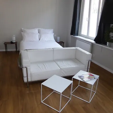 Appartamento Large Studio Montmartre Deco - New Parigi